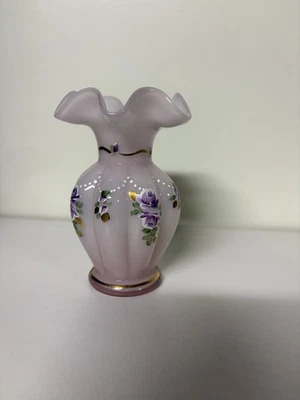 Fenton Charleston Collection Pink Melon Vase 2003 Signed