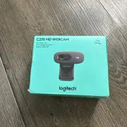 Logitech C270 HD Webcam - Wide screen HD 720p Video Calls （sealed new）