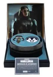 star wars the madalorian BO-KATAN KRYZE headband and magnetic pin 1056 / 8000