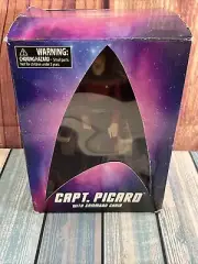 Star Trek TNG Capt. Picard Figure w Command Chair 2007 Diamond Select -Open Box