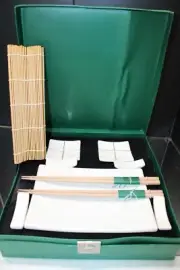 Discovery Channel Japanese Leaf Sushi Dinnerware Set for Two in Gift Box
