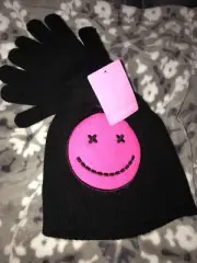 NWT Girls Kids Black Beanie Knit Hat & Mittens 2 Pc Set Pink Emoji Smiley Face