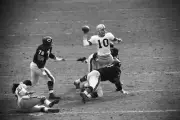 Green Bay Packers Qb John Roach In Action 1963 Old Football Photo 2