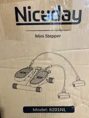 Nice Day Mini Stepper with Resistance Bands - 6201NL