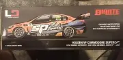 Biante 1:18 Holden VF COMMODORE SUPERCAR Lucus Dumbbell Motorsport 2016 Clipsal