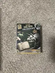 NEW Dig Team Dino Dig Site Triceratops Dig It, Discover It & Build It