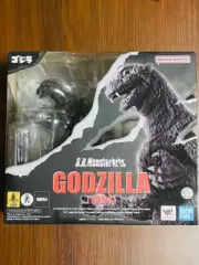 Bandai S.H.Monsterarts Godzilla 1954 Figure