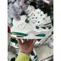 在飛比找蝦皮購物優惠-2023 NK SB x Air Jordan 4 松綠色 