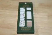 Dashing Diva Gloss Ultra Shine Gel Palette, 32 Gel Nail Strips, Mistletoe Kiss