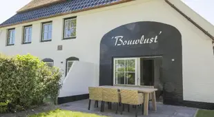 Apartment with Private Terrace Garden in De Cocksdorp Texel