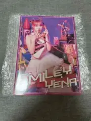 choi yena Smiley Album Japanese Version