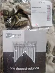 HOME Collection JCP 1 Shaped Valance Ruffled Ivy Check NEW 2002 Cttn Bld 2 Avail
