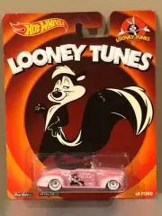Hot Wheels '40 Ford Pepe Le Pew Looney Tunes Series Pink 1:64 Real Rider - NEW