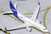 GeminiJets for Scandinavian Airlines for Boeing 737-700W SE-RJX 1:400 Model