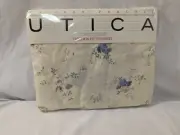 New NOS Utica Twin Fitted No Iron Percale Sheet USA Floral Chestnut Hill 1985