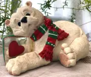 ENESCO KATHY WISE - LAYING POLAR BEAR W/ GIFT