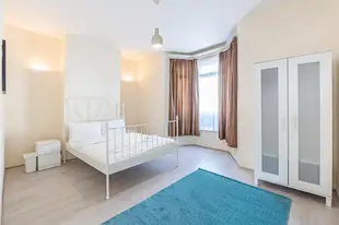 旺茲沃思的4臥室公寓 - 125平方公尺/1間專用衛浴4 Bedroom House, TOOTING - SK