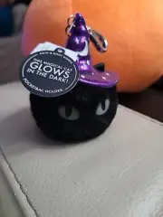 Bath & Body Works Witch Hat Black Cat Pocket *Bac Holder Keychain Clip Case New