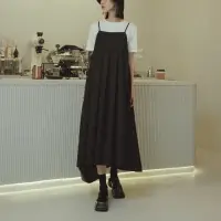 在飛比找momo購物網優惠-【Queen shop】女裝 洋裝 連身裙 吊帶裙 百褶設計