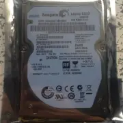 Seagate 1 TB ST1000LM014 5400 RPM 8GB SSD Hybrid 2.5" SATA6.0G/s Hard Drive