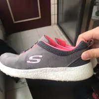 在飛比找蝦皮購物優惠-Sketchers 女鞋運動慢跑鞋