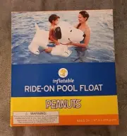 NEW! IInflatable SNOOPY Ride On Pool Float Rare Vintage 2015 Target PEANUTS