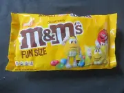 (1) Bag Of Fun Size Peanut M&M's Chocolate Candies 10.57 Oz