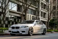 在飛比找Yahoo!奇摩拍賣優惠-【凱爾車業】2014 BMW M5 4.4V8 總代理