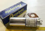 1 NOS/NIB Arcolytic 20 mfd @ 450 v Can Style Capacitor CTM 4581