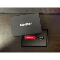 在飛比找蝦皮購物優惠-QNAP 隨身碟 8GB