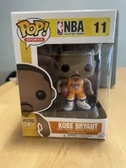 Kobe bryant 11 Funko Pop Gold Jersey