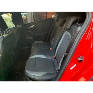 正ST 賽車椅裝上賽車款頂級紅黑椅套最對味 保護RECARO原廠座椅