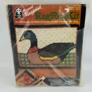 Rugpoint #3008 Woodland Goose Rag Rug Kit 18x24 Suzanne McNeill Design Originals