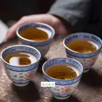 【冠川】現貨供應 青花描金茶杯 玲瓏茶杯 青花酒杯 仿古品茗杯 米粒杯 小茶杯 敬茶杯 景德鎮茶杯 熱茶杯 復古茶杯