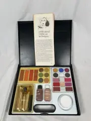 Mark Traytor The Professional Make-up Artists' Case Collectible Vintage Rare