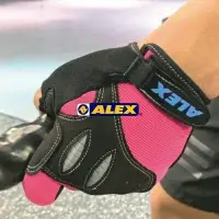 在飛比找Yahoo!奇摩拍賣優惠-ALEX  防護 多功能手套 （雙) 桃紅 健身房手套 訓練