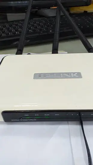 二手 TP-Link TL-WR941ND 300M WiFi無線網路分享器 3天線 含變壓器