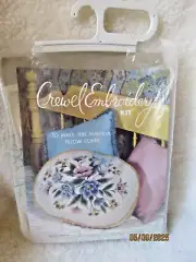 Elsa Williams FLORAL SPRAY PILLOW Vintage Crewel Embroidery Kit Linen Oval