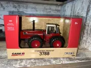 1/32nd Scale International 3788 2+2 Front & Rear Duals Die-Cast Ertl
