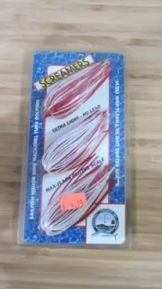 Cape Lookout Lures Red & White Screamers 3 Pack