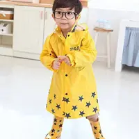 在飛比找momo購物網優惠-【親親寶貝】韓國熱銷動物樂園兒童雨衣黃斑馬/桃紅長頸鹿