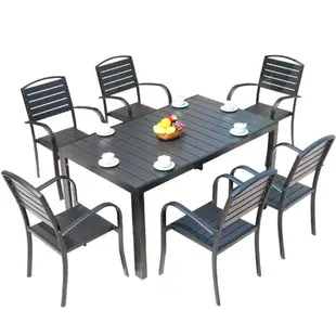 戶外桌椅休閑餐廳商業街庭院桌椅塑木桌鋁合金防腐曬金屬桌椅組合