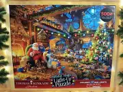 Thomas Kinkade Christmas 500 Pc Jigsaw Puzzle Santa's Workshop LIGHT UP NEW
