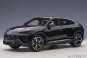 1/18 AutoArt 79165 Lamborghini Urus (Nero Noctis), New