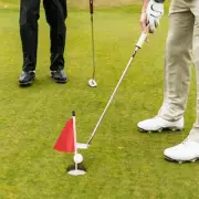 Golf Practice Putting Cup with Red Flag Putting Hole Plate for Yard Outdoor