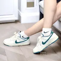 在飛比找蝦皮購物優惠-Nike Dunk Low Athletic Departm