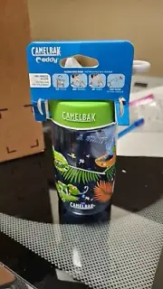 Camelbak Eddy Kids Spill-proof Water Drink Bottle Jungle Animals Chameleon NEW