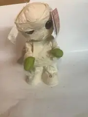 Gemmy Animated Dancing Mummy Sings and Dances to Michael Jackson Thriller 10
