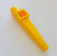 在飛比找Yahoo!奇摩拍賣優惠-立昇樂器 Dunlop Kazoo 卡祖笛 KAZOO 黃色