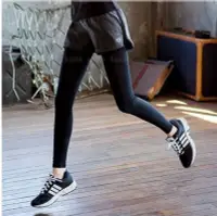 在飛比找Yahoo!奇摩拍賣優惠-素面假兩件式運動褲 假兩件長褲 運動褲 夜跑 女生 健身 壓